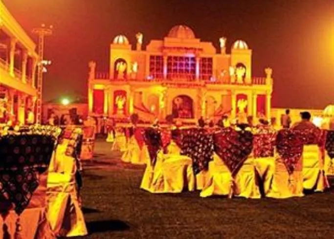 ***  The Ocean Pearl Retreat Hotel New Delhi India