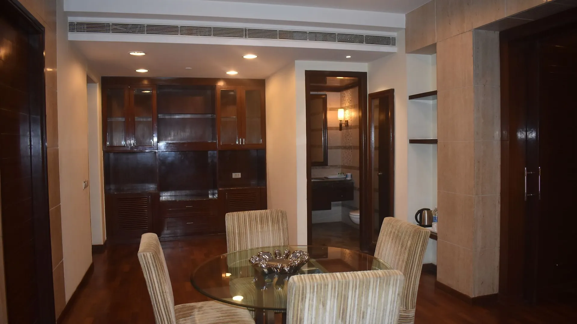 The Ocean Pearl Retreat Hotel New Delhi